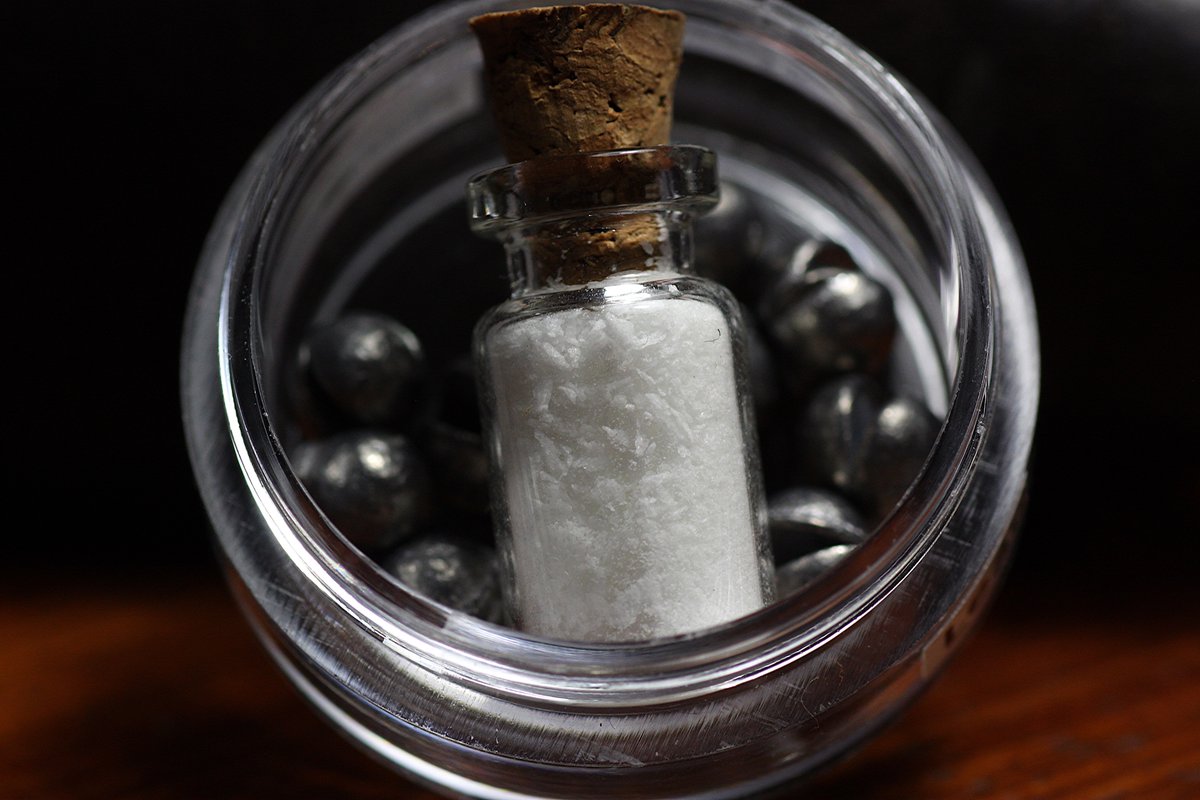 Lead  #elementphotos. White compound is lead acetate (Pb(O2CCH3)2.3H2O).