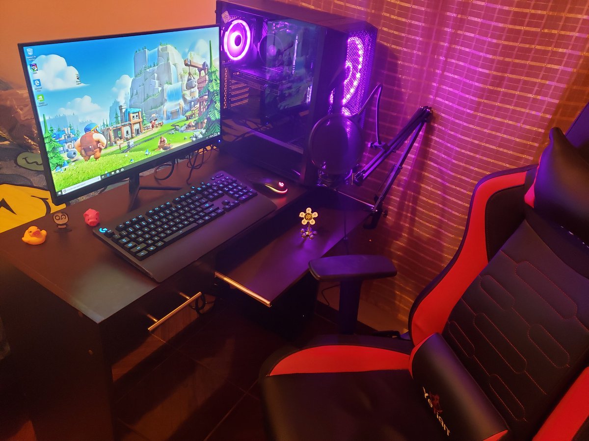 Solo quiero decirle gracias a todos los que me han acompañado-apoyado estos años. Esto apenas comienza, y un tweet no basta para expresar mi agradecimiento, pronto video.
Gracias <a href="/MooniCutee/">💕🌷MoniCute🌷💕</a> que ha estado en los mejores y peores momentos estos años 😊😪🌻.

#gracias #Patros