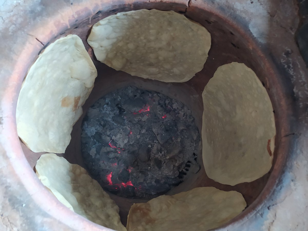 Ekmeğimizin peşindeyiz 😅