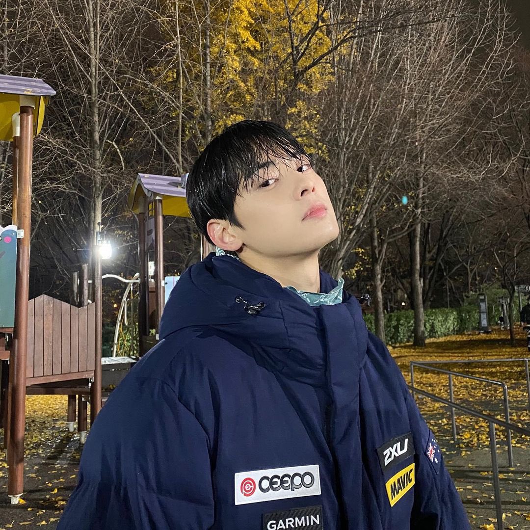 AstroUkraine's tweet photo. [IG] eunwoo.o_c 

Там безумовно було видно дихання ...
#ЧаСухо https://t.co/k8gxtbbxKw