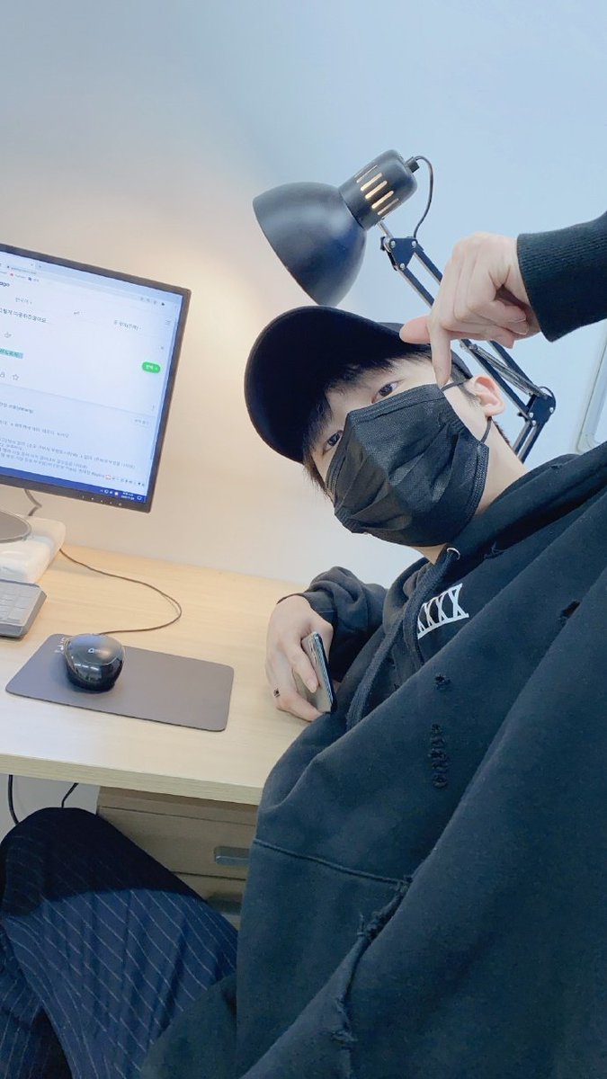 AstroUkraine's tweet photo. [WEIBO] ASTRO_尹产贺 

МЄНП на weibo завершено!!
Спочатку мені хотілося відповідати ㅠㅠ я зробила все можливу, коли відповідав ....
Велике спасибі всім, що залишали багато коментарів!  Я повернуся знову! https://t.co/ch7BTlJmyf