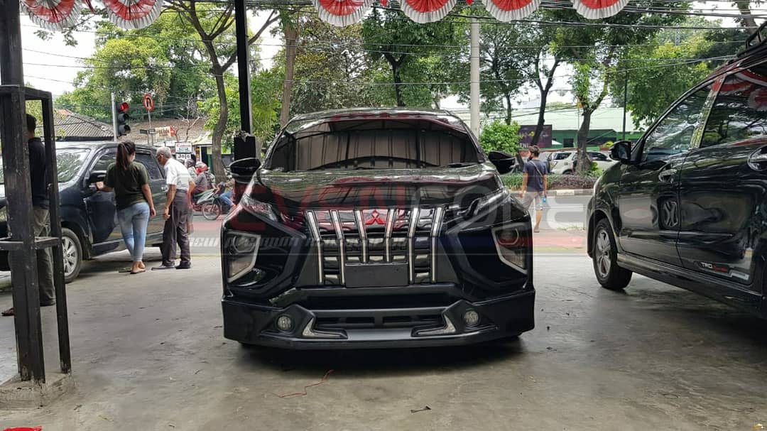 sevencodestore's tweet photo. Introducing Grill Xpander X-PHARD 

Product By SEVENCODE
Support Youtube Channel ColourMagz

#xpandermania
#bodykit #bodykits #colourmagz #sevencode #mitshubishi #xpander #mitshubishimotors #mitsubishixpander #xpanderalphard #xpanderexceed #xpandersport https://t.co/UuNIVjbxPY
