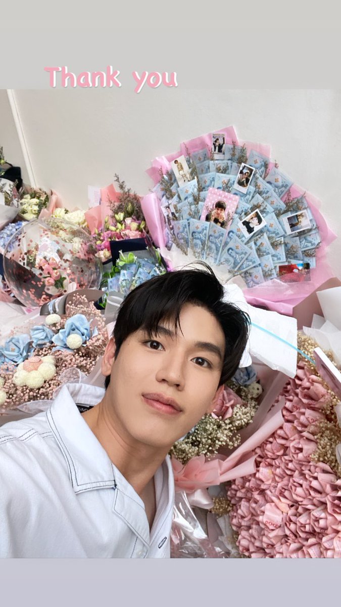 newwieeland_FC's tweet photo. IgS #Newwiee 💟 https://t.co/2wWt1XYhP1
