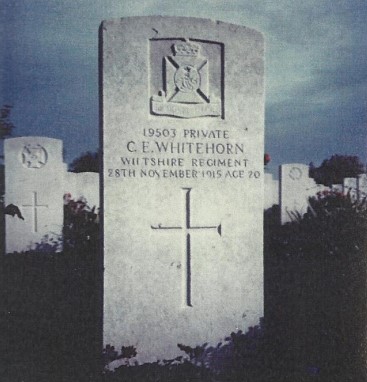  @GreatWarGroup  @CWGC  @HelenR864  #WW1 105 years ago  #OnThisDay 28 November 191519503 Private Charles Edward Whitehorn (2 Bn, The Wiltshire Regiment) killed in action, aged 20Charlie is buried in Guards Cemetery, Windy Corner, Cuinchy, about 5 miles E of Béthune1/6