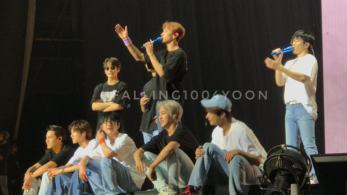 SEVENTEEN members irlA thread(this is all based on my experience seeing them backstage and attending all their concerts)