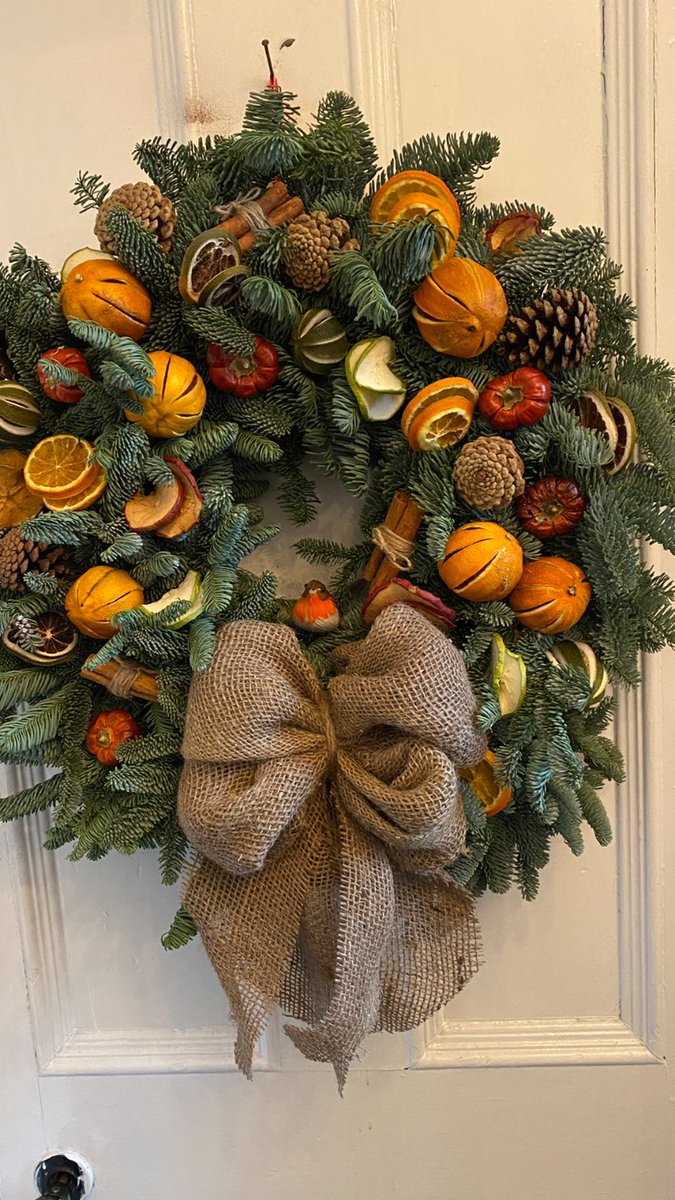 o_loft's tweet photo. Hand made dried fruit wreath... pre-order @o_loft @florist @centralstatiom @Newcastle @smallbusiness @christmas2020 @ne1 @lner @🎄🎄🎄 @ https://t.co/6tgDNR2VMj