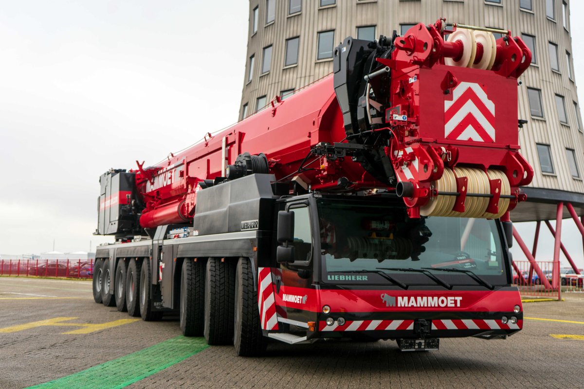 650 тонн. Кран Liebherr LTM 1650-8.1. Mammoet кран. Фронтальный погрузчик Mammoet. Mammoet Казахстан.