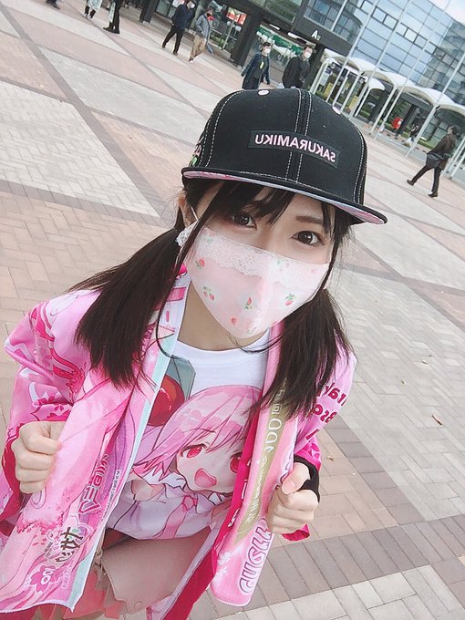 Twitterのコスプレ画像15