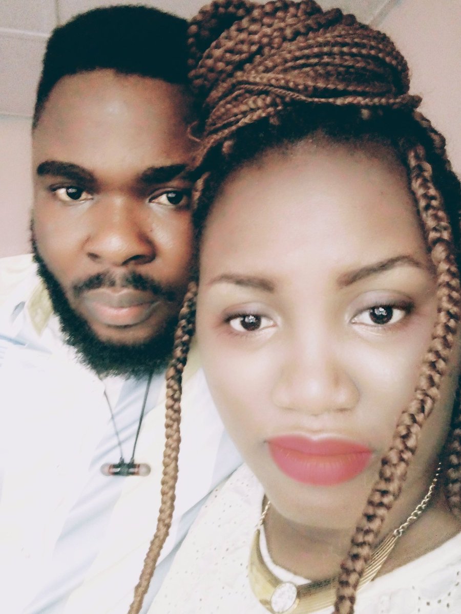 angelfolu2000's tweet photo. @davido @davido OBO please help my guy's music career. He's a very good composer. He's really depressed trying everything but not working out. @davido am on my knees. Please, he's got no parents. I am grateful Sir. More blessings in Jesus name. https://t.co/YNDcAB2ms5 https://t.co/PHWIyV7t8j