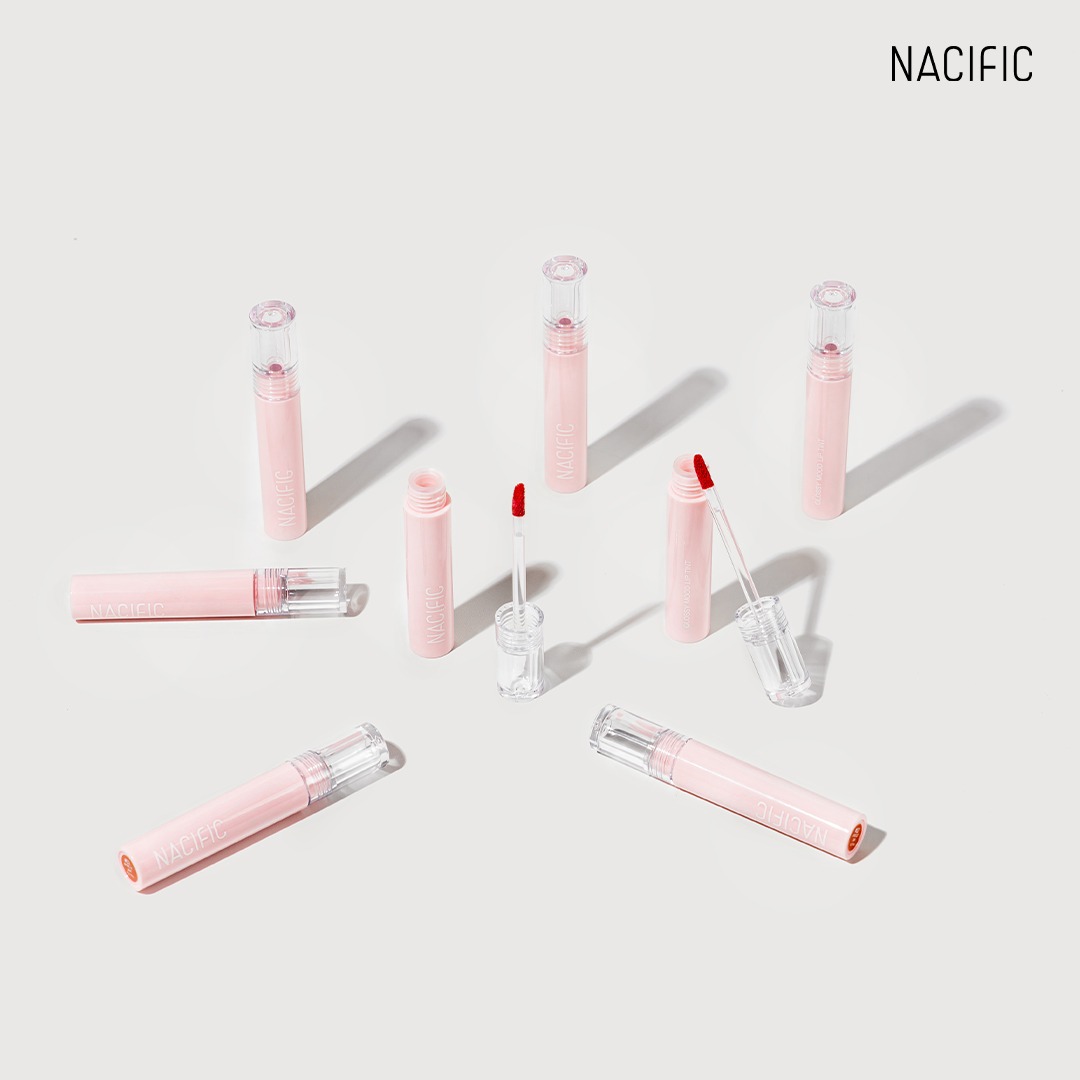 nacificcos's tweet photo. Pakai Nacific Glossy Mood Lip Tint untuk make up sehari-hari? Why not?
#nacific #nacificcosmetics #nacificindonesia #glossymoodliptint #preorderevent #chanyeol #photocard #badgepin https://t.co/efOFEnRqsC