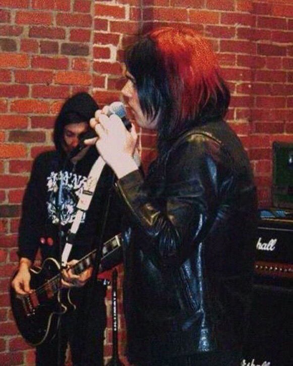 zodamaker's tweet image. a chain of events