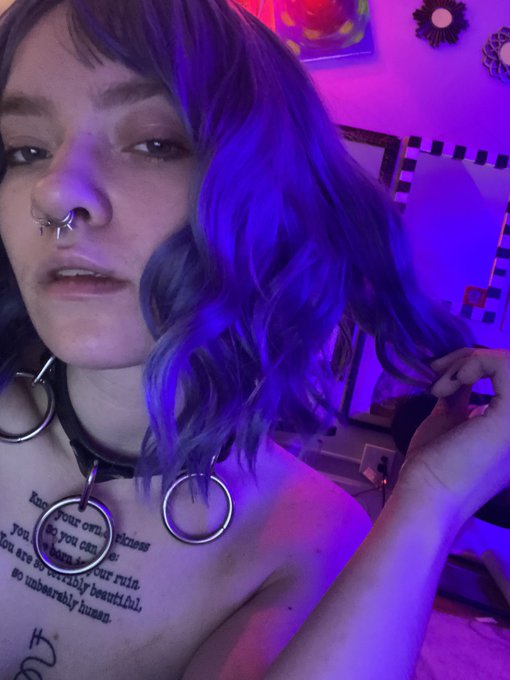 Feelin hot https://t.co/21x5t5TxVj<a href="/tag/footfetish"class="tags"><span>#footfetish</span></a><a href="/tag/goddess"class="tags"><span>#goddess</span></a><a href="/tag/artist"class="tags"><span>#artist</span></a><a href="/tag/femdom"class="tags"><span>#femdom</span></a><a href="/tag/fetish"class="tags"><span>#fetish</span></a><a href="/tag/weird"class="tags"><span>#weird</span></a>