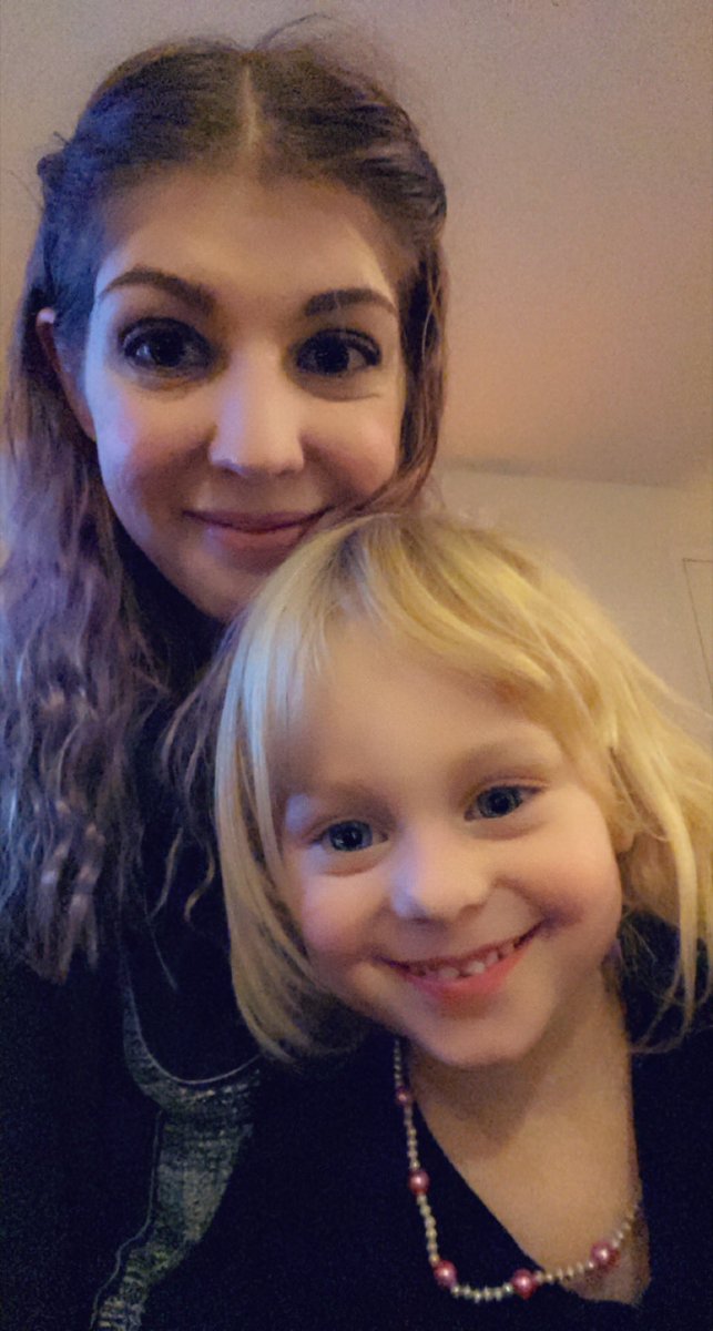 ItsReallyAllie's tweet photo. The best of my heart. My world is impossible to survive without these two in it. I’m the luckiest Auntie in the world! https://t.co/A3U2WnUdkn
