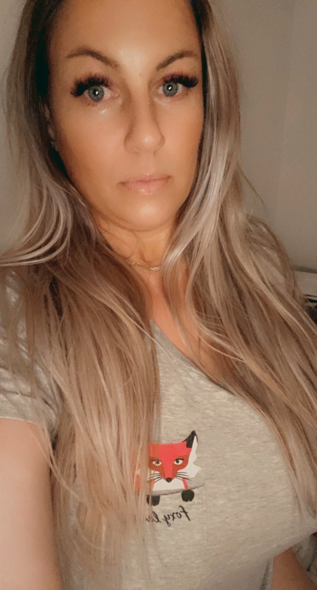FirstMilfMate's tweet photo. Hi loves! Hope you are enjoying the weekend💖 Goodnight✨#sexysaturday #ss #bustymilf #bustymodel #thickmodel #hotmom #longblondehair #bigblueeyes #sexymilf #tripleddd #free #onlyfans #onlyfansfree #bigboobs https://t.co/xIGnGuzGAN https://t.co/zPOZBUhngA