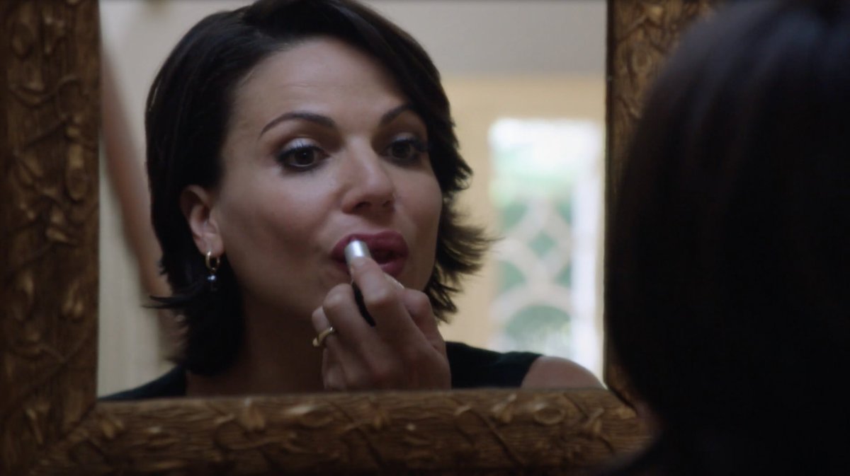 even regina knows that regina is hot
