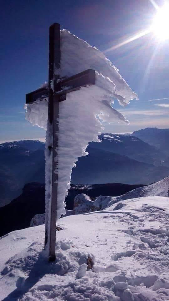 Amazing 🤩... Gran Sasso Mountain, Abruzzo, Central Italy 🇮🇹
