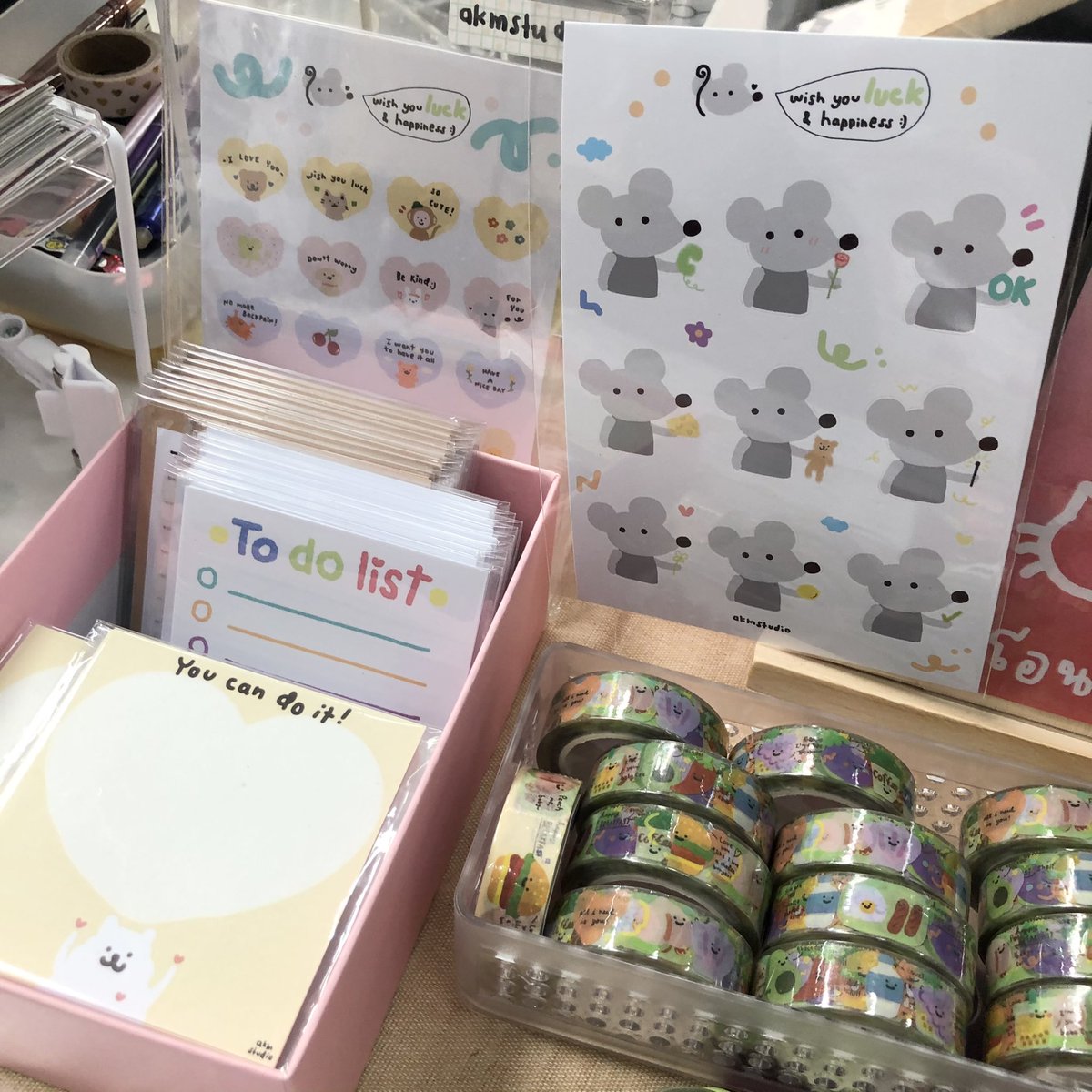 blisswithakamma's tweet image. เราอยู่ Booth i11 (ไอ 11) ในงาน #LuckyMeArtMarket นะเจ้าคะ 

มาๆๆ อยากเจออ 🐭✨