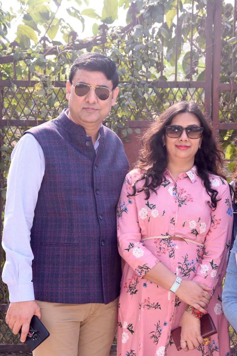 kkyadava's tweet photo. आज 16 साल हो गए हमारे इस खूबसूरत साथ को।
👩‍❤️‍💋‍👨💞❤️🥰🌹🎊💝💞
Celebrating our 16th #marriageanniversary today.

#HappyMarriageAnniversary #love #anniversary @akankshayadava #HappyWeddingAnniversary #couple #KrishnaKumarYadav #AkankshaYadav #KKYadav #Krishna #weddinganniversary https://t.co/XDH6hCNQHT