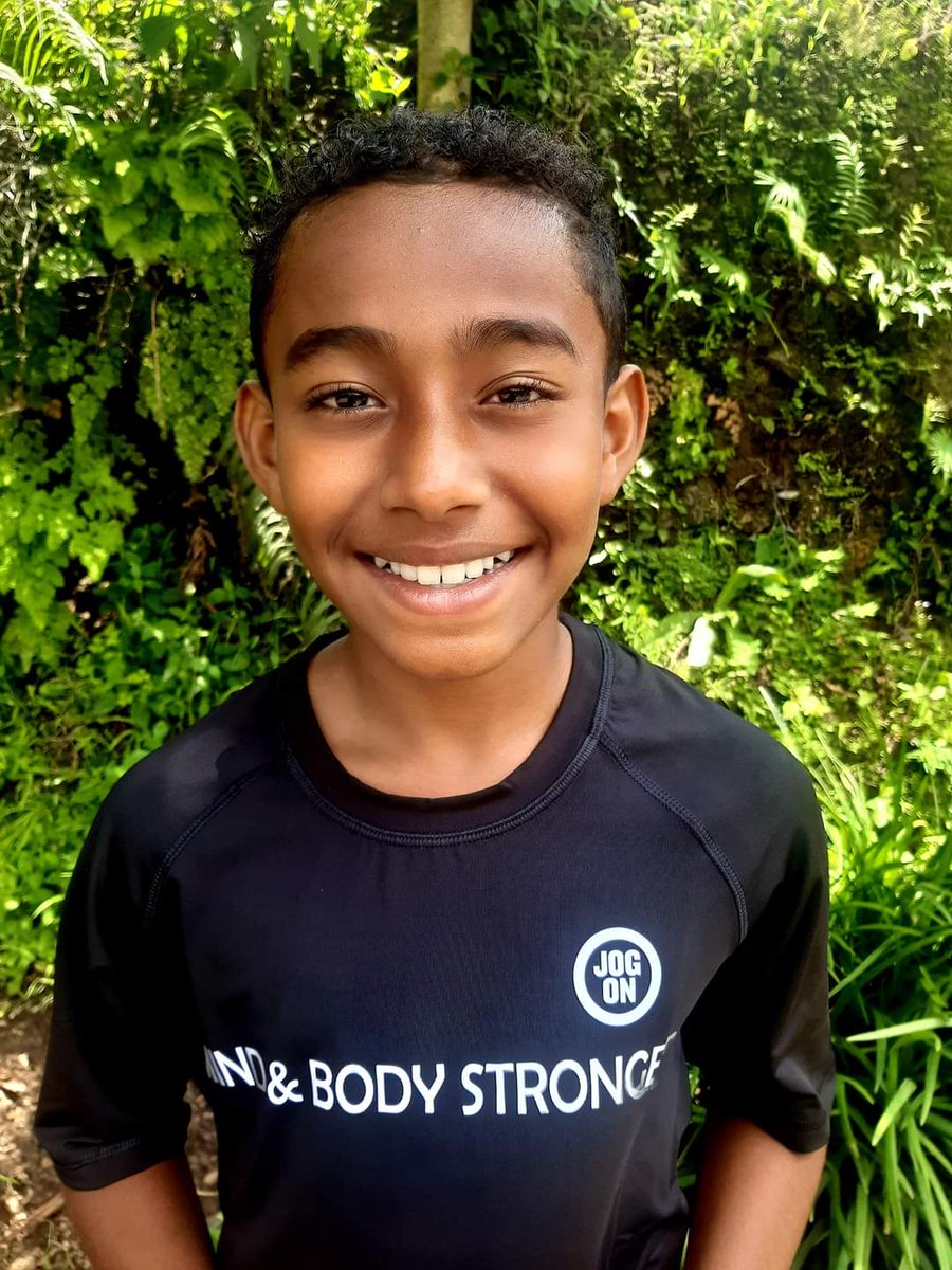 Young athlete Moiz in Fiji has received our top. We spotted him on instagram and wanted to support him on his Olymlic Dream #fiji #olympicdream 🇫🇯