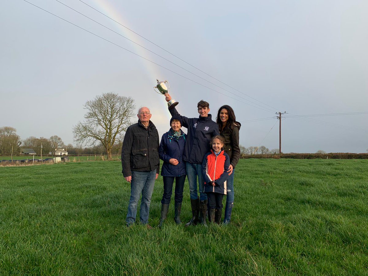 Dara Killeen tweet media