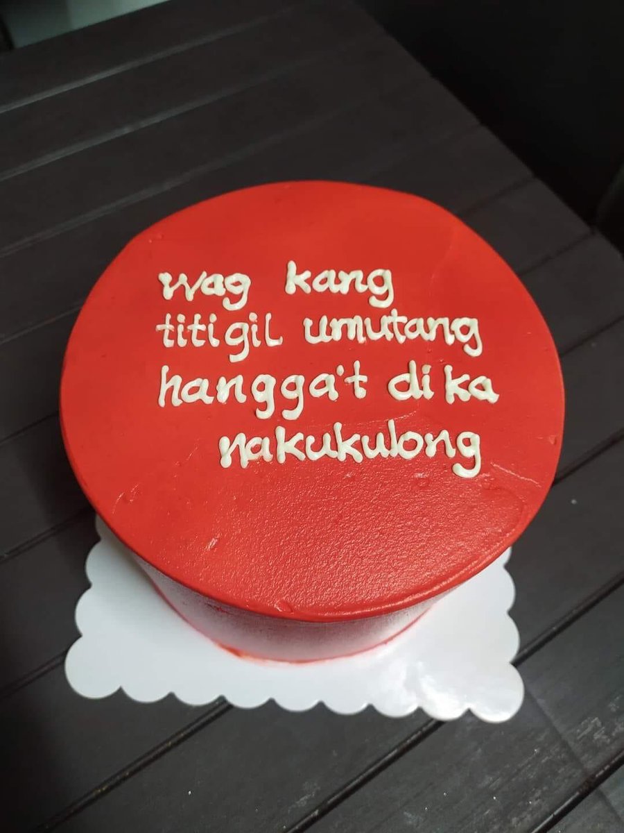 Scarlettdonova7's tweet photo. Wag naman bess 😂 #uutang #hanggatdikanakukulong https://t.co/mfmENJEscr
