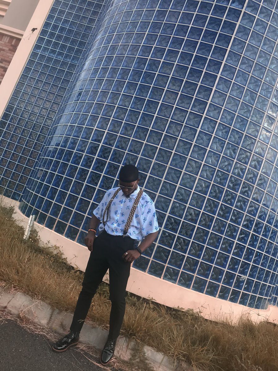 Picture thread of me and my sister, pick your favourite from each Me                      Her