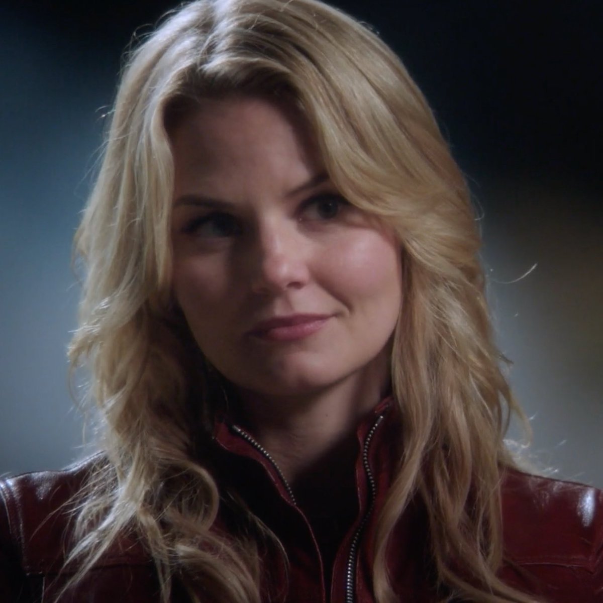 emma announcing she’s regina’s new employee and regina getting upset because now they can’t have s*x