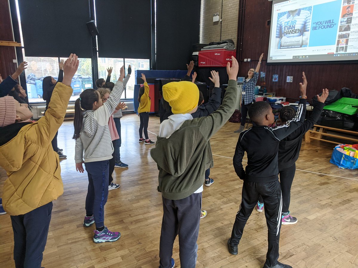 6S Ms Scotchbrook tweet media