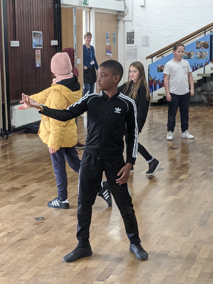 6S Ms Scotchbrook tweet media