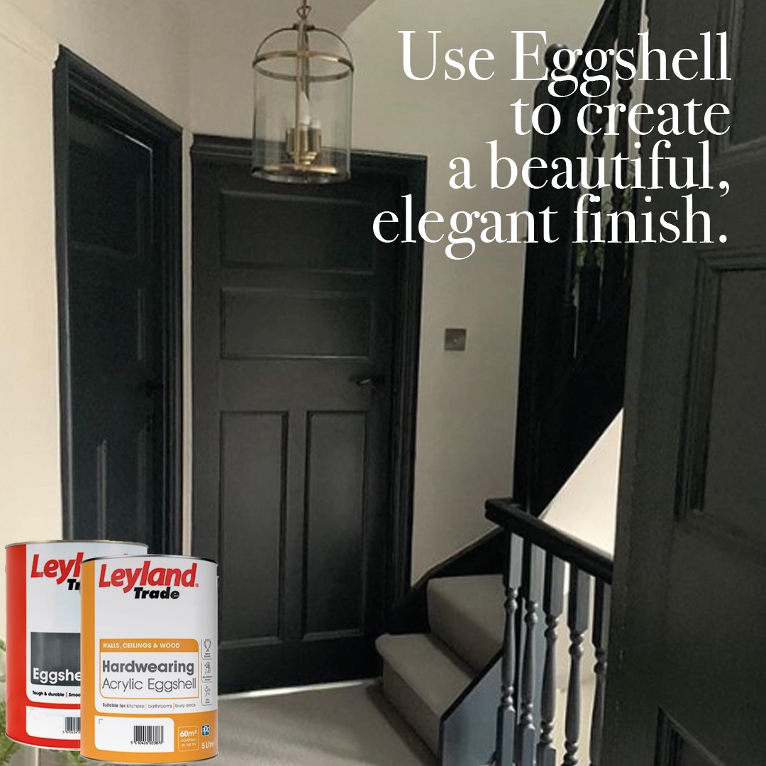 EGGSHELL
Its a low sheen finish typically associated with painting your woodwork. (approximately 8-10%)

Gorgeous hallway transformation by @fix_no_166 using the Hardwearing Acrylic Eggshell DCO57
.
l8r.it/dgZO