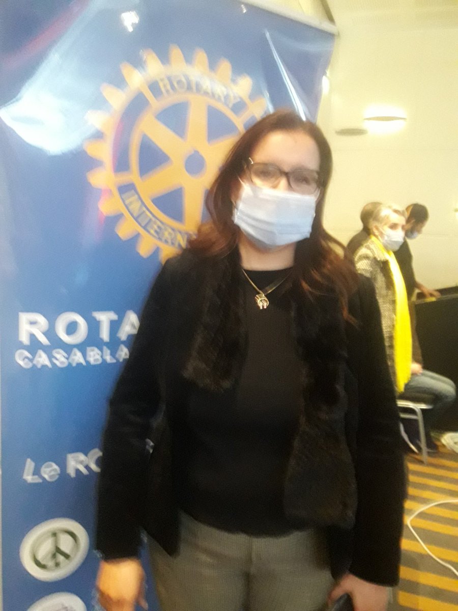 RotaryMaroc's tweet photo. "Les enjeux de l'accès à l'énergie verte en Afrique" par  @Bouchra_Taibi consultante chez MCV Advisory #rotarienne membre de notre #Club et #intervenante du #Forum #Rotary au #service de l'#Afrique 

#RotaryOpensOpportunities #District9010 @RotaryFR https://t.co/AHxW9nAL9P