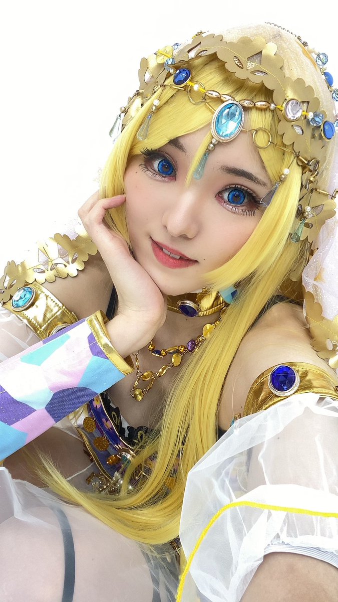 meruchzu's tweet photo. おそくほー✨
踊り子えりちスタジオ撮影してきました💃💙 https://t.co/kxEhEvDiHc