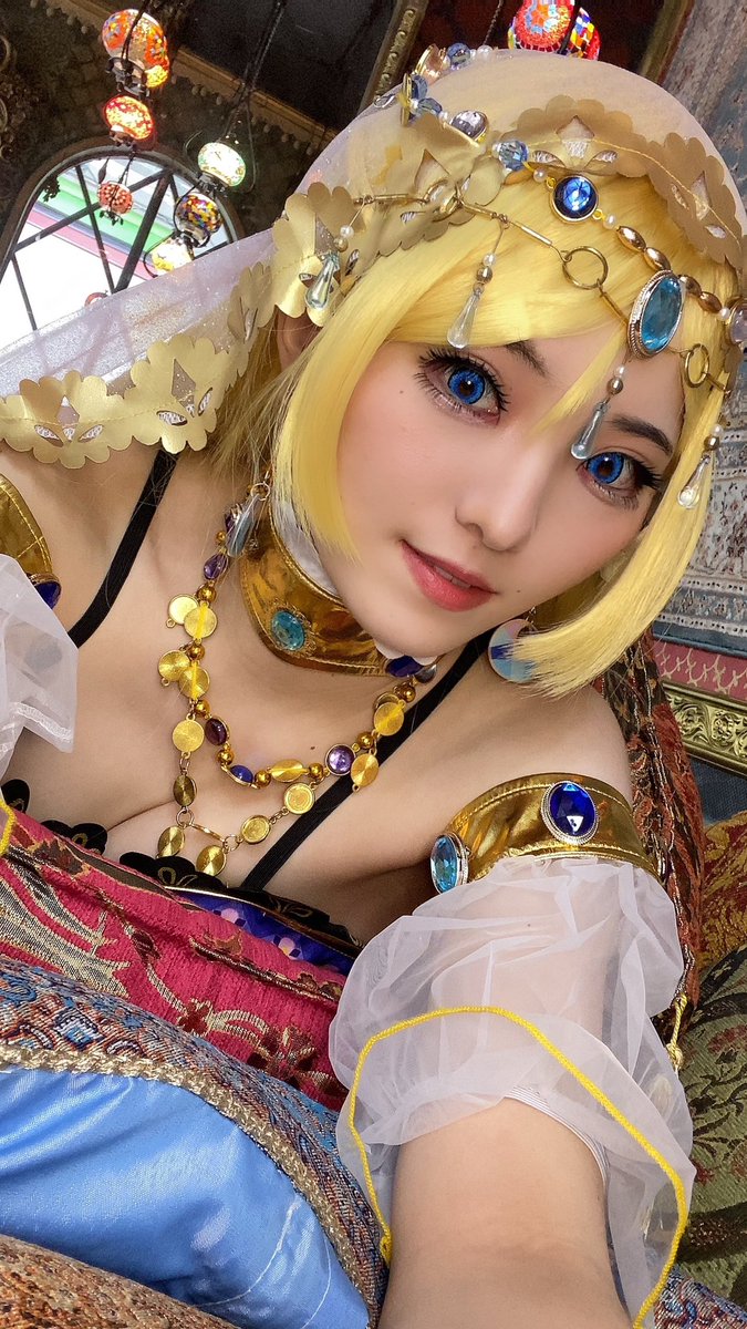 meruchzu's tweet photo. おそくほー✨
踊り子えりちスタジオ撮影してきました💃💙 https://t.co/kxEhEvDiHc