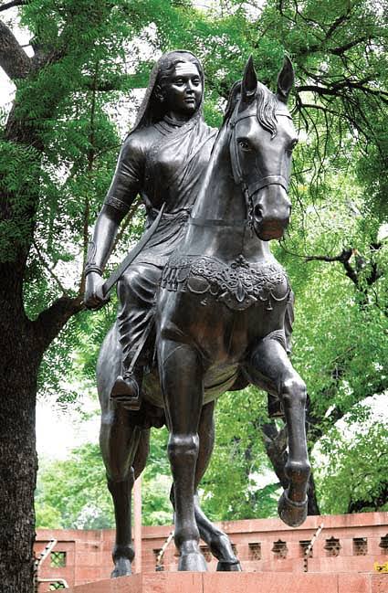Everyone knows about "The Rani of Jhansi, Lakshmibai". But only few of us know about the Kittur Chennamma, the Queen of Kittur.She was one of the first Indian rulers to lead an armed rebellion against the British in 1824, for implementing the Doctrine of Lapse.