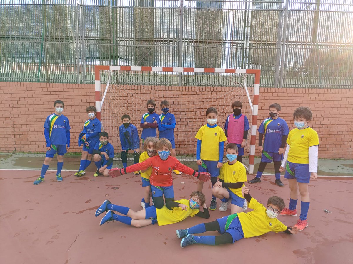 CDEElValle's tweet photo. #FS JDM Fuencarral
🏆 Liga Municipal
Victoria del Benjamín I en un bonito derbi ante Benjamín H #GoVallle✌ https://t.co/AVnKrQiEPG