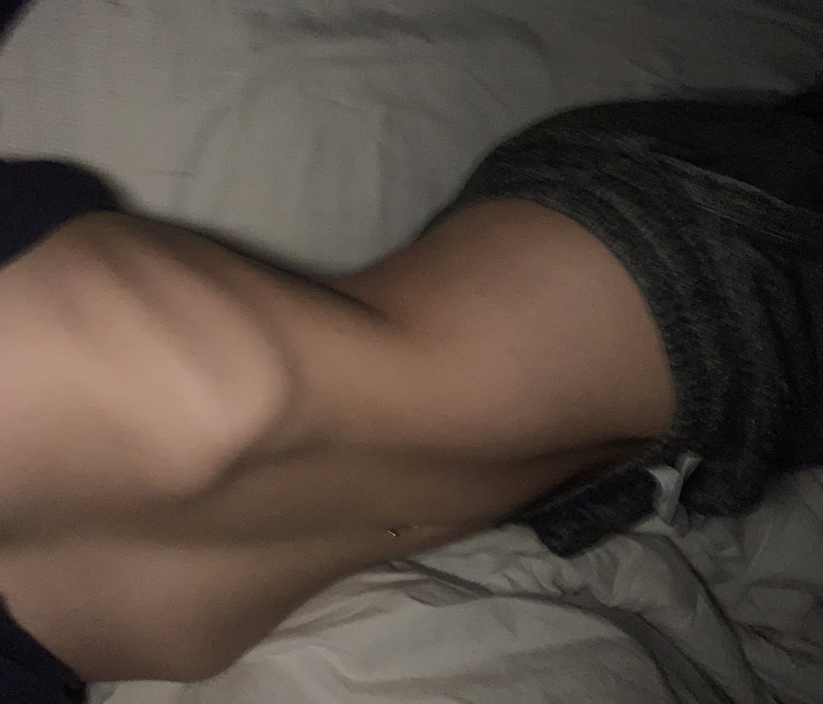 enemycals's tweet image. tw bodycheck !!

maybe my ribs snapped