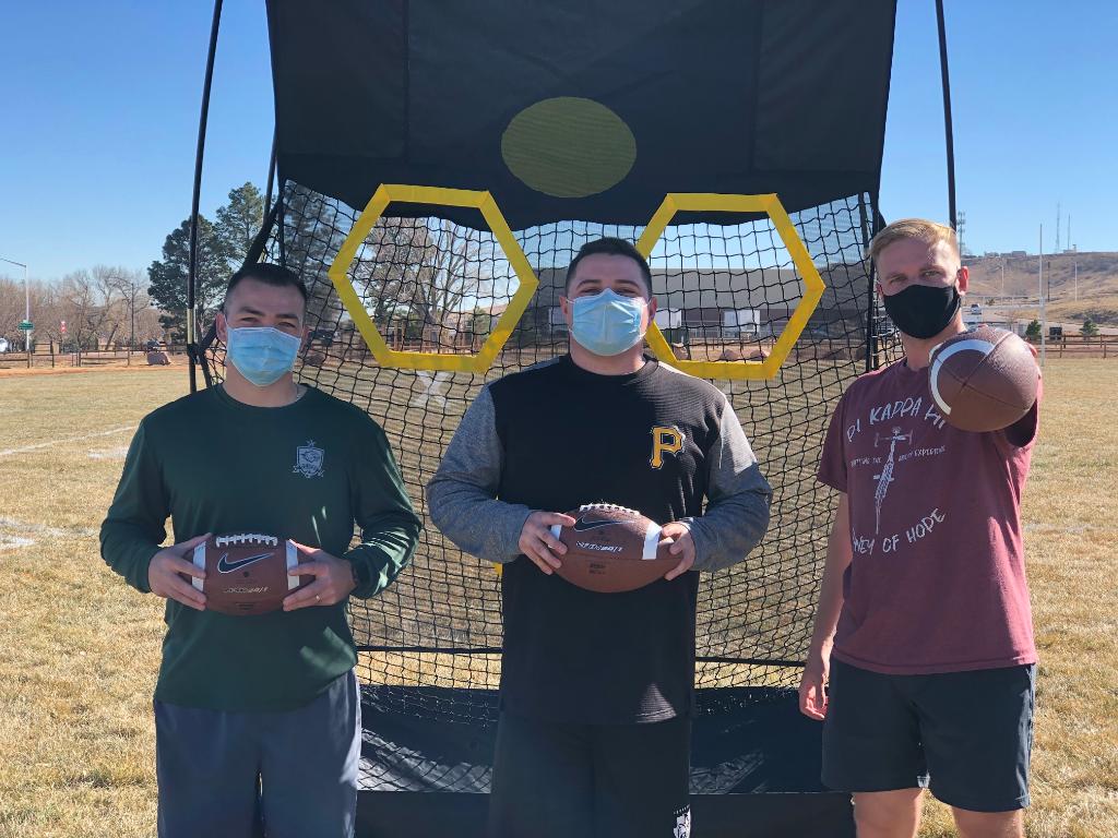 cody_nuzzo's tweet image. When you win a football challenge for the @USArmy in a @Pirates baseball shirt. #alwaysrepresent