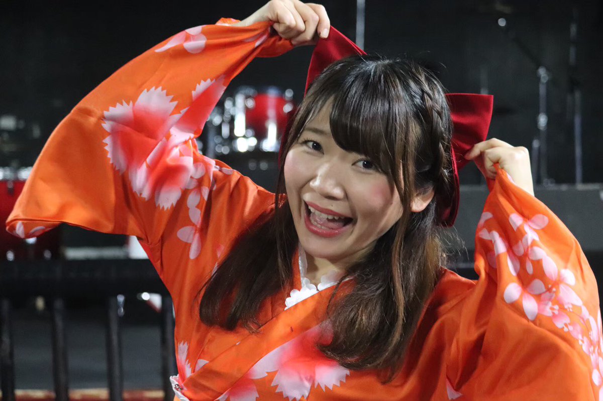 mmj_kyao's tweet photo. 明日肉の日!
IMAZ pre.「OVER THE TOP! 2020」開催ですっ(「🍖・ω・)「🍖✨
出演は #AINSEL / #Theラストボーイズ / #Validelight / #おのかおり の4組!
open 18:30 / start 19:00
前売り券¥2000 / 当日券¥2500
ワンドリンクオーダー600円🍾
インスタも更新!
【oh_no.kaori】フォローしてね🧚♂️ https://t.co/YOfJSXXj4H