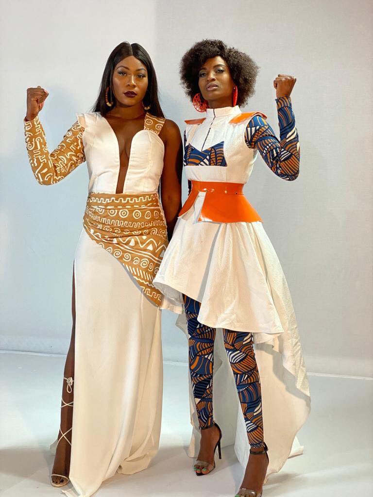 DomMedias's tweet photo. Sans racine aucun arbre ne peut pousser!!! Mes amours😍 on continu les votes pour #Femmesfatales dans les catégories #Meilleur_clip et #Meilleur_collaboration
👉🏾https://t.co/BtFBekeMTa
@khadydiopmusic @KeylaOfficiel
#DomLover🤍
#Dom_informe https://t.co/Io124vOxAw