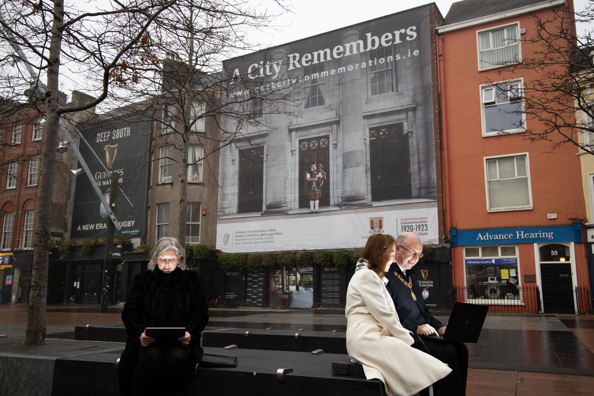 Chief Executive of Cork City Council, Ann Doherty joins Lord Mayor of Cork Cllr Joe Kavanagh and Lady Mayoress Stephanie Kavanagh in exploring Cork City Council's new #Cork1920 commemorations webpage
➡️https://t.co/8F9RNFWNxm https://t.co/INbEjxSZBL