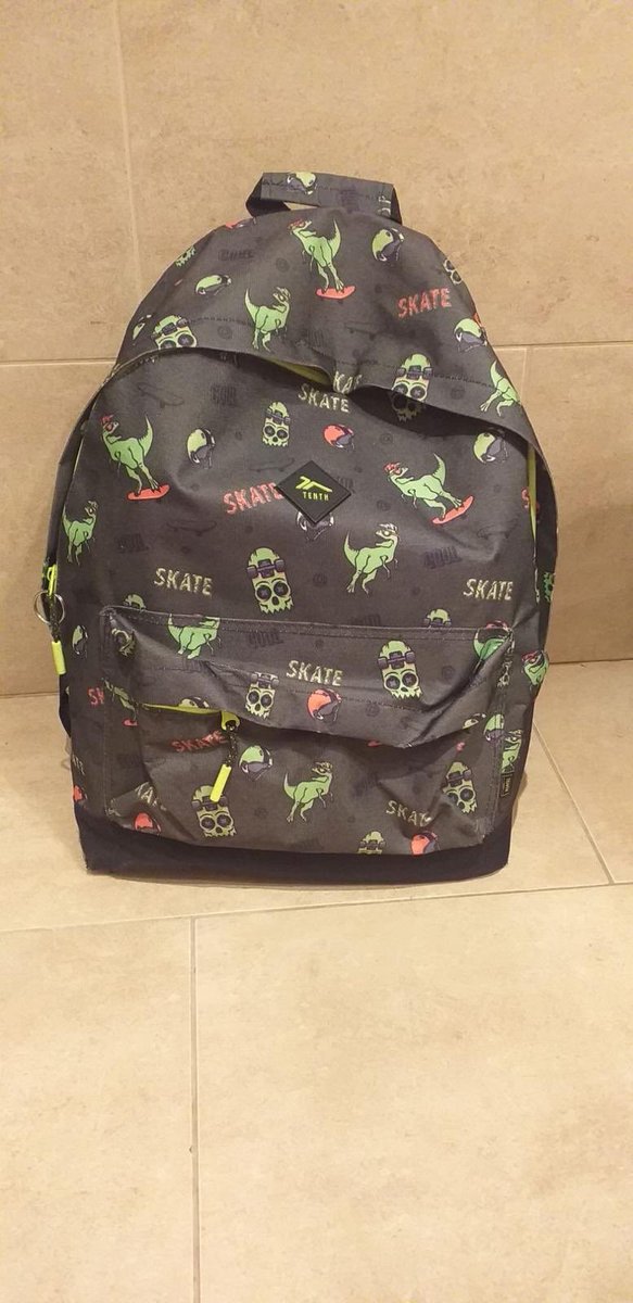 Por favor difusión en Sevilla:

A Rodrigo se le ha perdido ayer tarde una mochila de colegio, creemos que en la Avda. Manuel Siurot, sobre las 5.10 de la tarde. Dentro lleva estuche negro con unas baterías para sus implantes Cocleares (sin ellos no puede oír) Contacto:610804947.