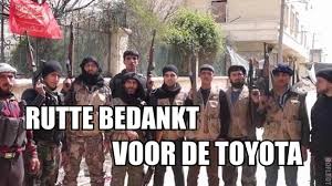 Het probleem is niet Rutte & co. Het probleem is de massa die zich niet kan voorstellen hoe door en door verrot de boven ons gestelden zijn. Zoals mijn zwager die het zich niet kan voorstellen dat Rutte & co niet wisten aan wie ze die Toyota's leverden. Stemt in 2021 weer VVD.