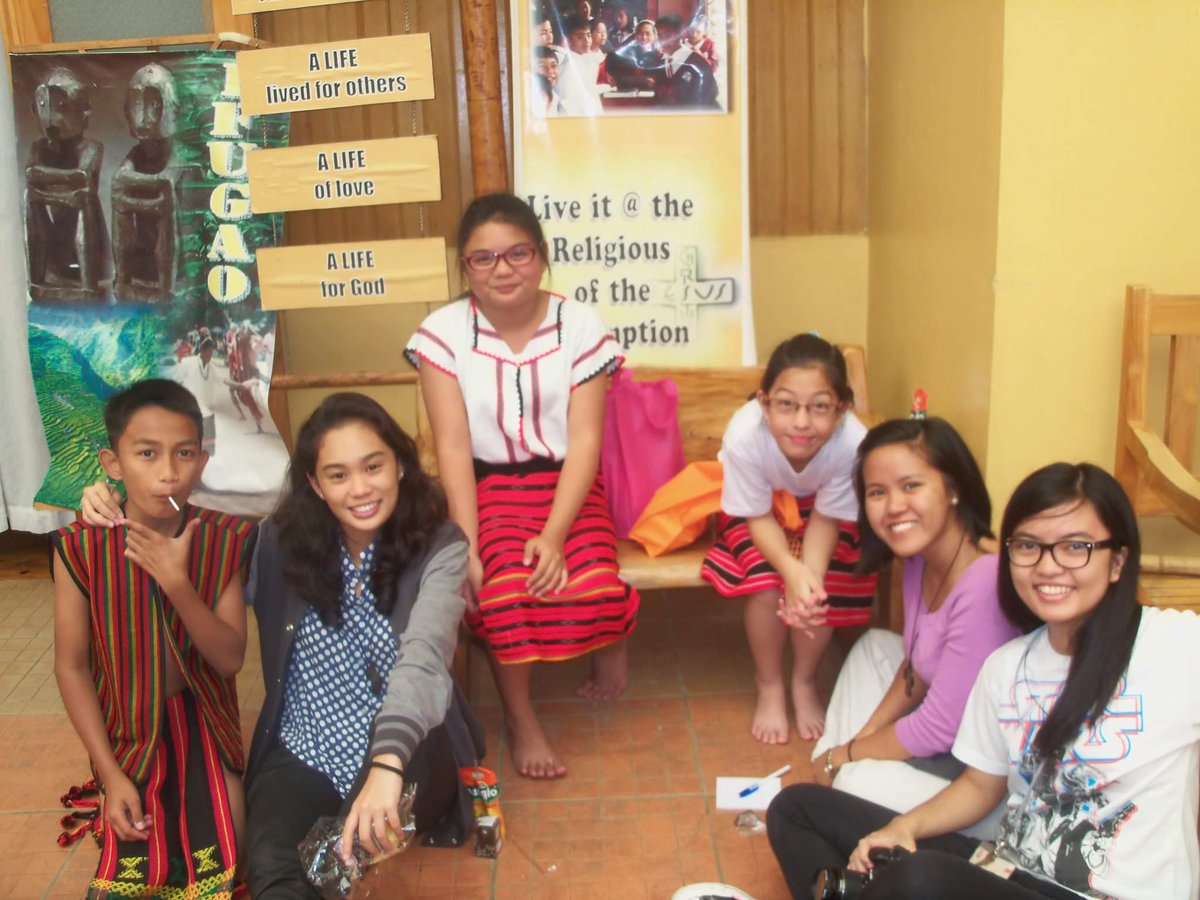 8 years ago... nakabahag pa ako HAHAHA