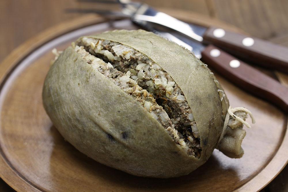 Authentic Scottish haggis has been banned in #America since 1971.
https://t.co/B6ig9Rznnj
Crannogs were fortified loch dwellings, found in #Scotland & #Ireland, some dating back 5000yrs
@ScottishCrannog https://t.co/SeYfIHlAY5