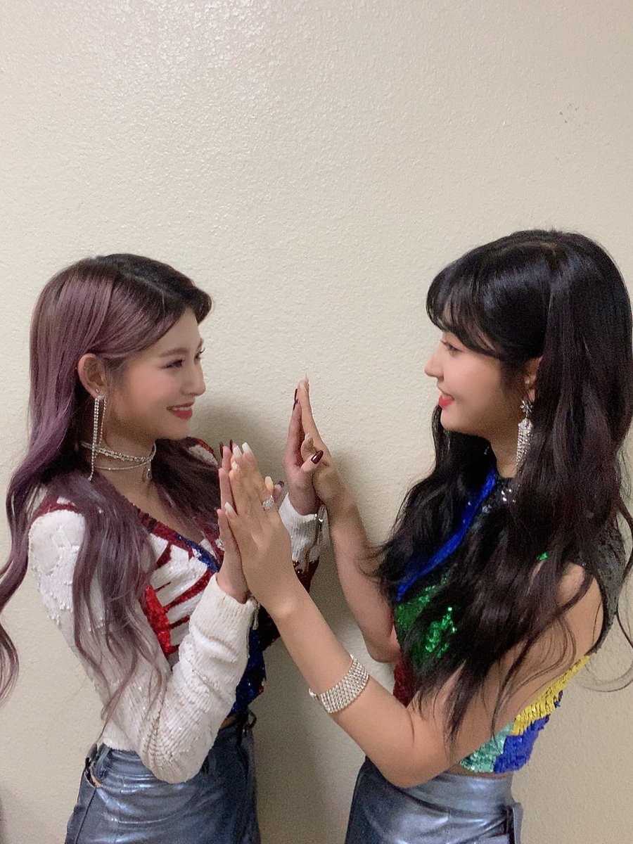 589SH's tweet photo. 😻 https://t.co/acy2YIWi9u