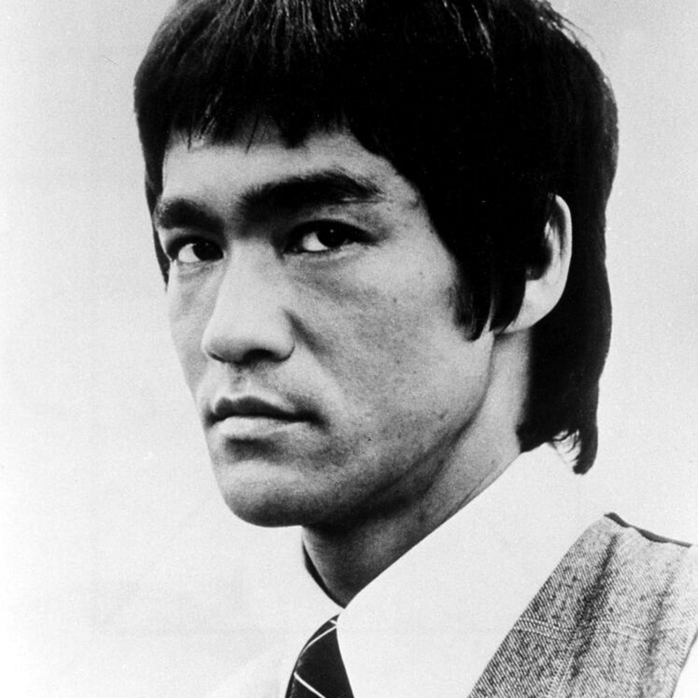 Happy 80th birthday Bruce Lee 