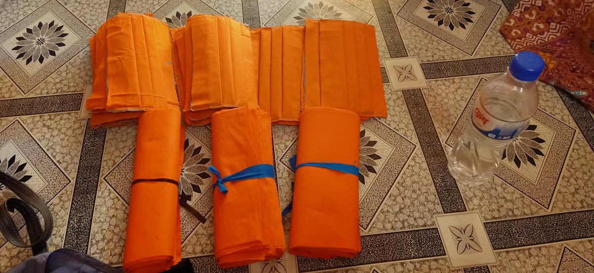 EducationWisdo1's tweet photo. We have an activity; #Livelihoodactivity
Our those members who working with #livelihood activity sewed a lot of #masks and sold to the #Light_house in their #16_day activism celebration. Our members selected this colour.
#EWDRW
#Education_Wisdom_Development_for_Rohingya _Women https://t.co/JJfch9pAac