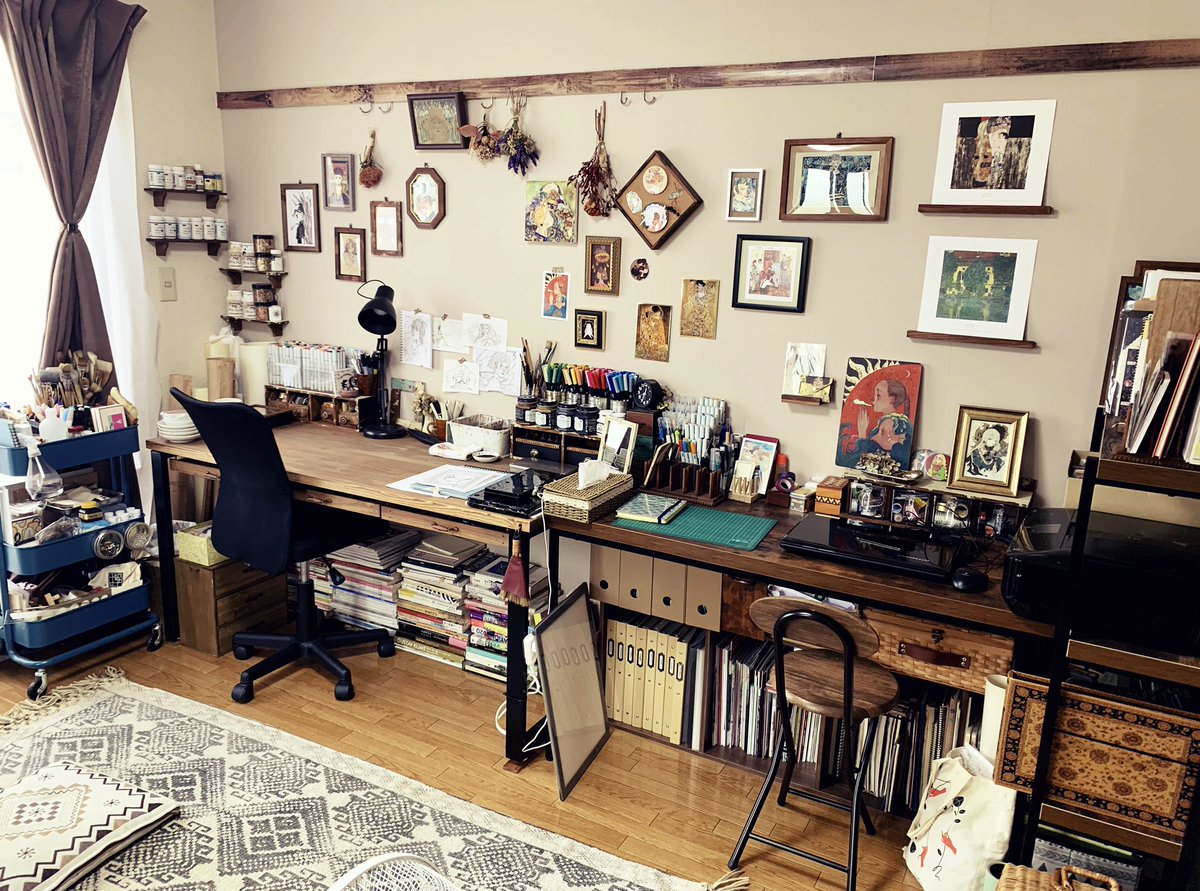 ここは理想郷か 絵描きさん達が晒した作業部屋をまとめていくぅ Togetter