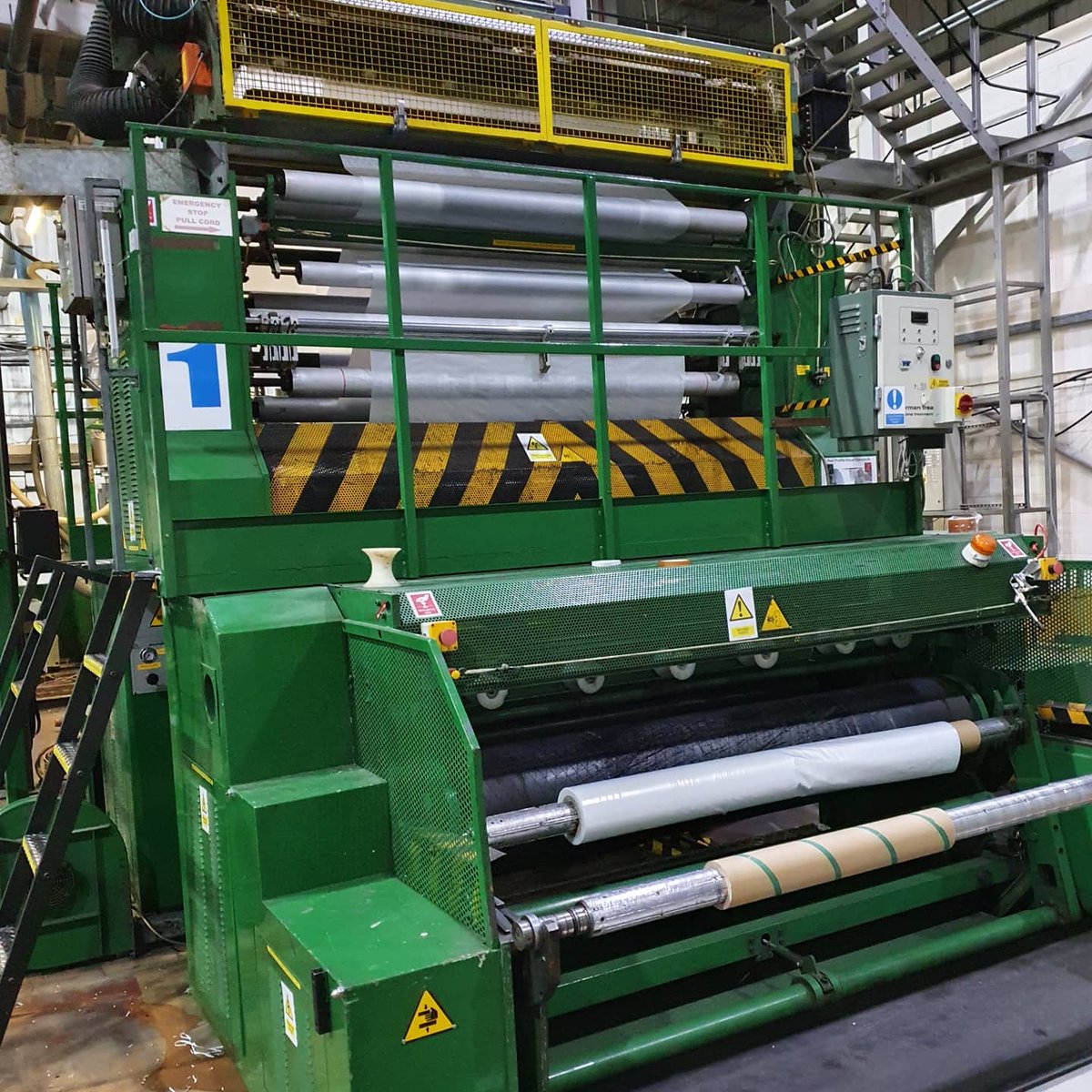 CkdEngineering's tweet image. Mono extruder stripped and removed and on its way to China #plastics #packaging #extruder #engineering