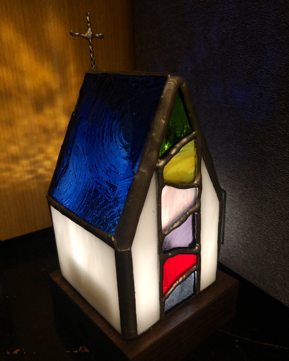delsol_cortes's tweet photo. 見て見て、早速乗っけた⛪️
思った通りかわいいよ〜✨
#twodo /Light Base 角 ウォールナット 3000K
https://t.co/lV1Ec4on0S https://t.co/mYZ08F9fIG